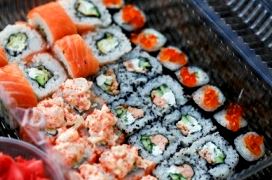 Где можно заказать суши роллы запеченные