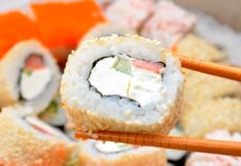 Заказать набор суши и роллы с доставкой москва