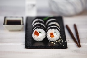 Заказать суши в первоуральске