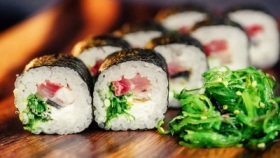 Заказать роллы суши заказать